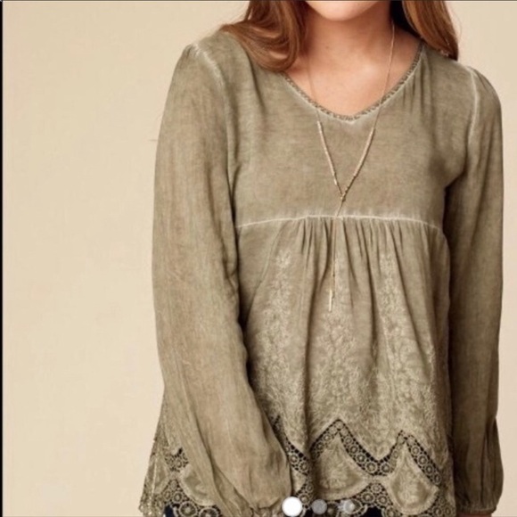 Altar’d State Olive Green Lace Design Blouse - Size XS - Picture 1 of 5